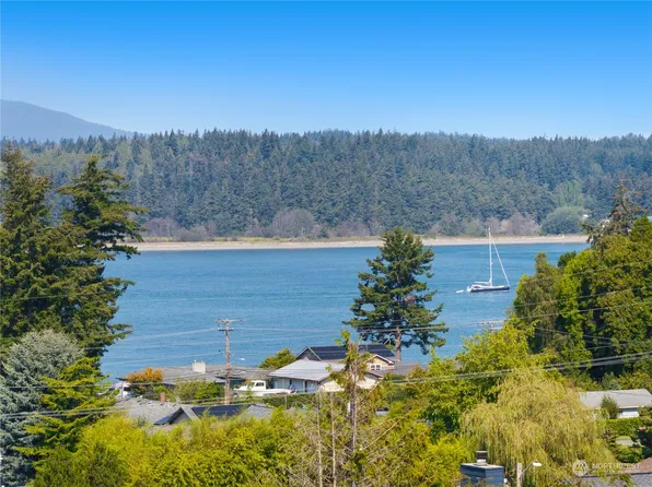 2601 16th Street, Anacortes, WA 98221