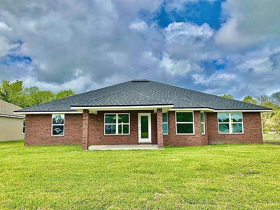 3rd image of 3236 Southern Oaks Dr