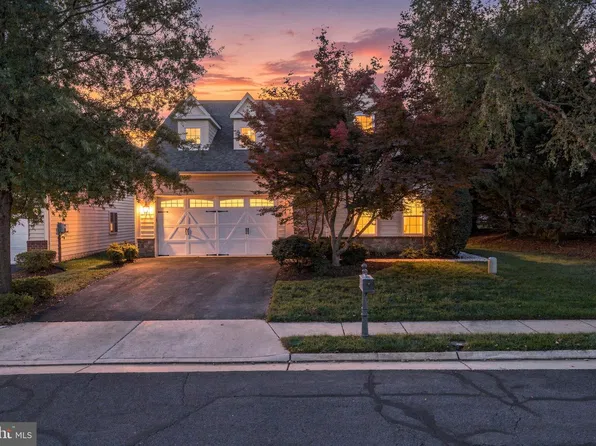 44513 Blueridge Meadows Dr, Ashburn, VA 20147