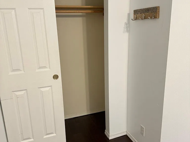 1252 NE Forest Rock Ln — Photo 13