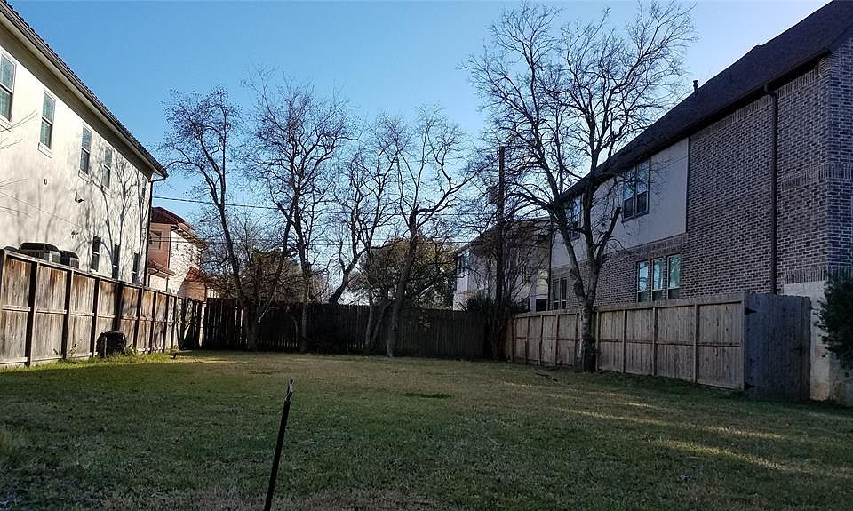2nd image of 4303 Holt St