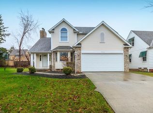3466 Monticello Blvd, Cleveland Heights, OH