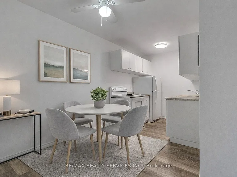 223 Jackson St W #1009 — Photo 10