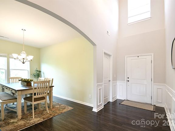 5th image of 104 Rockridge Point Dr