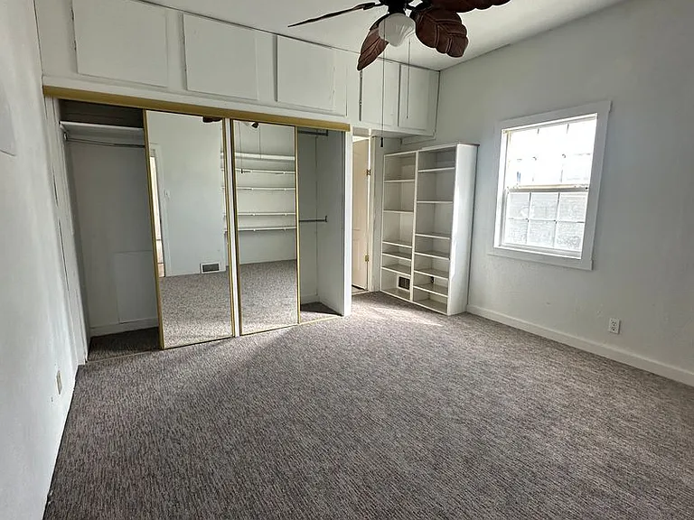 646 South Coleman Street — Photo 22