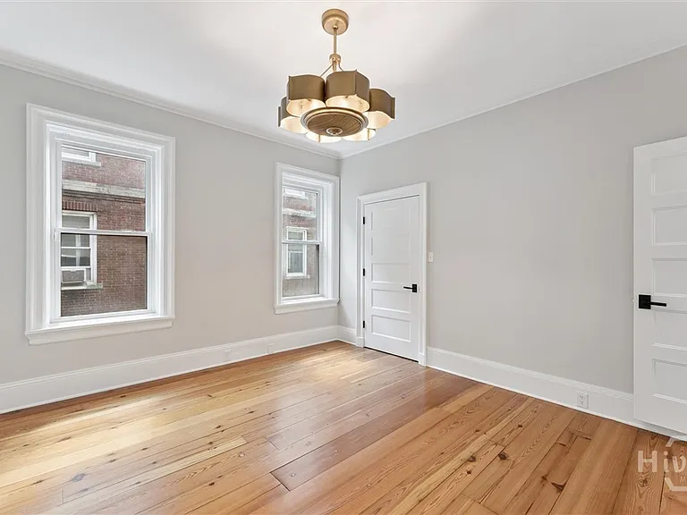 24 E Liberty St #73&83 — Photo 35