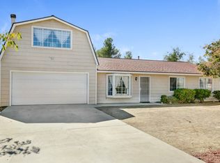 17761 Yucca St, Hesperia, CA 92345