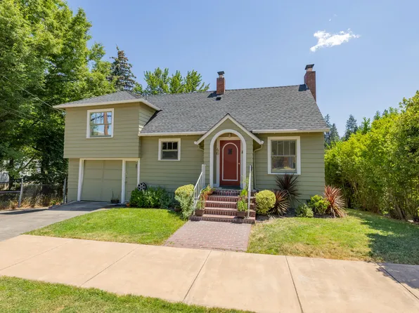 46 Granite St, Ashland, OR 97520