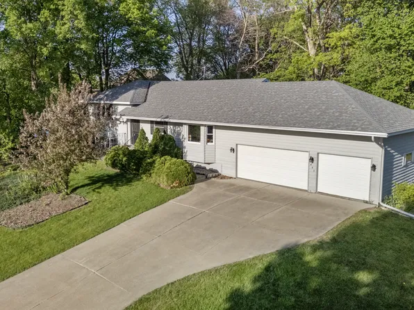 445 Lester Point, Waconia, MN 55387