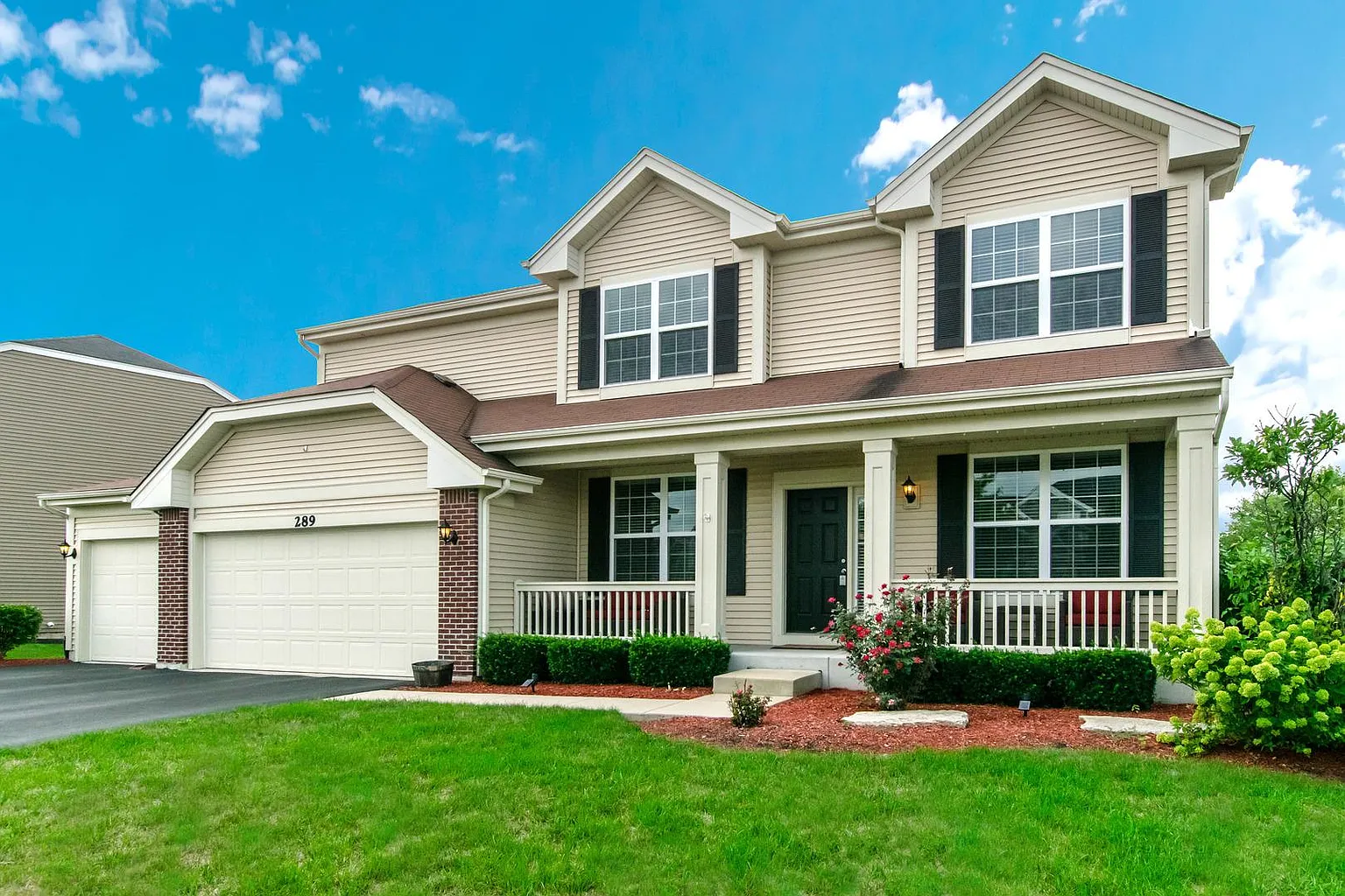 289 Willington Way photo 1