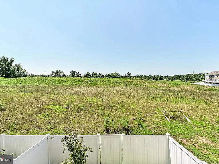 13821 Litespeed Way — Photo 23