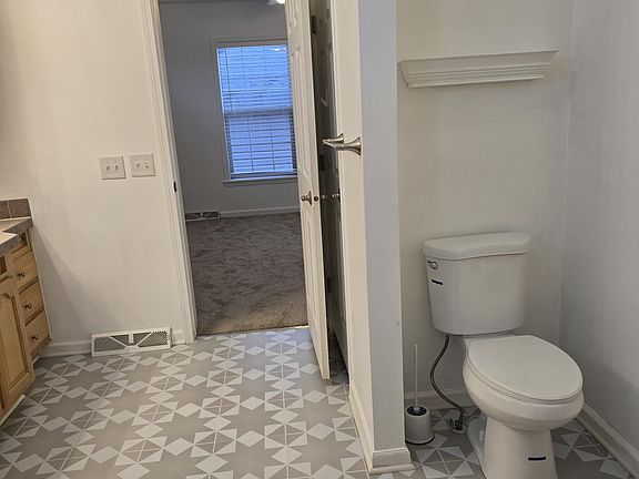 5th image of 1094 Long Oak Rd #248