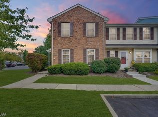 400 Inwood Ct, Somerset, NJ