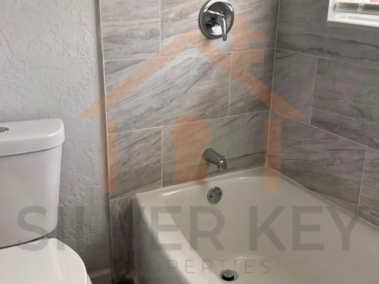 3413 SW Abilene Dr — Photo 16
