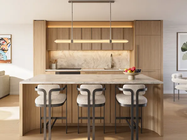 38 East 35th Street image 1 of 15