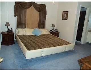 4th image of 2308 Oakmere Dr