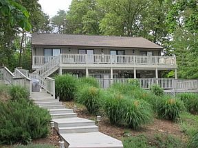 1st image of 115 Dogwood Ln