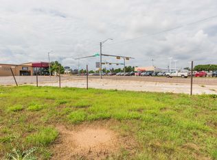 866 W Foster Ave, Pampa, TX 79065
