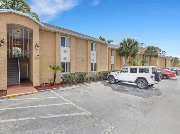 1737 Parakeet Way Unit 608, Sarasota, FL 34232