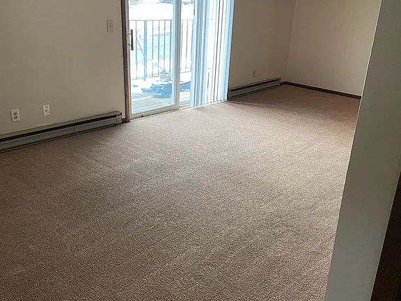 5th image of 3936 Sage Dr #2