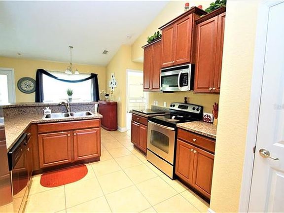 5th image of 1545 Blue Sky Blvd.