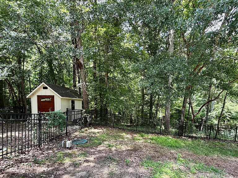 617 Lakeview Landing Rd — Photo 52