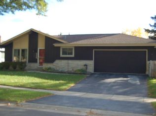 9009 W Dogwood St, Milwaukee, WI 53224