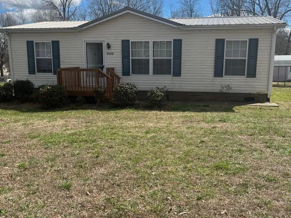4033 Old Catawba Rd, Claremont, NC 28610