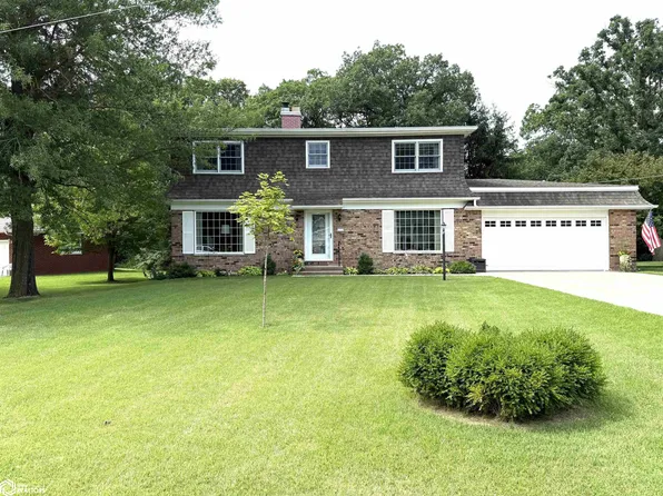 3359 Country Club Ln, Fort Madison, IA 52627