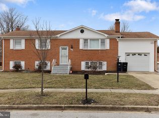 2003 Tinker Dr, Fort Washington, MD 20744