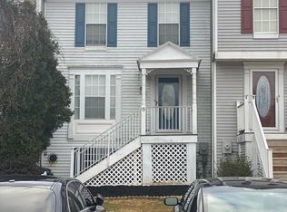 13 N Merriment Dr, Newark, DE 19702