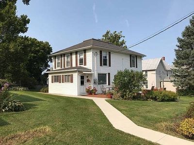 215 S Main St, Elizabeth, IL, 61028