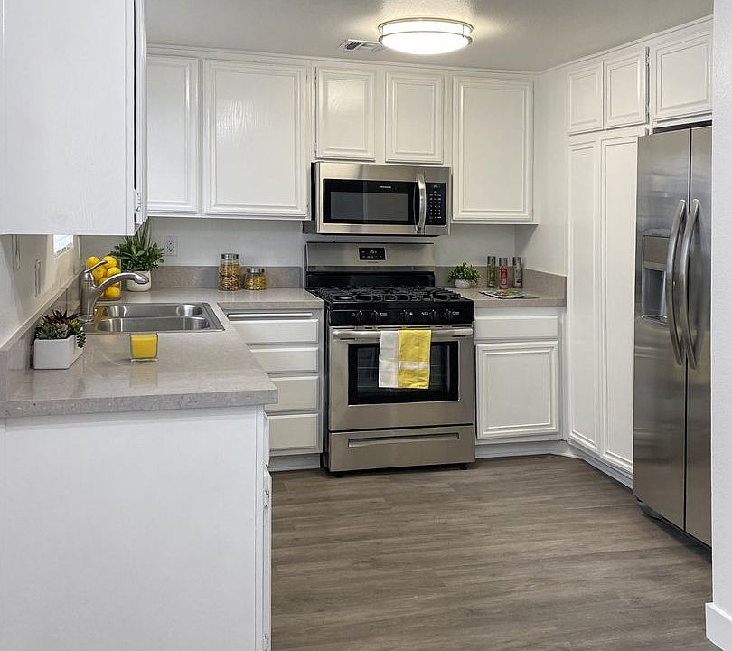 1st image of 1050 Allen Ave #7