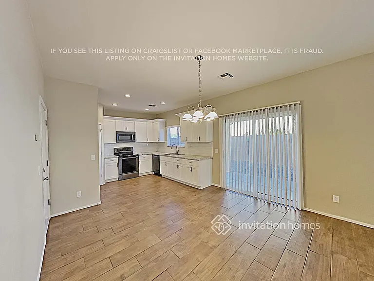 2554 E Indian Wells Pl — Photo 7
