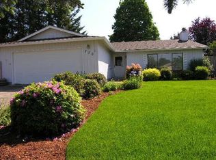 730 S Elm Ct, Canby, OR 97013