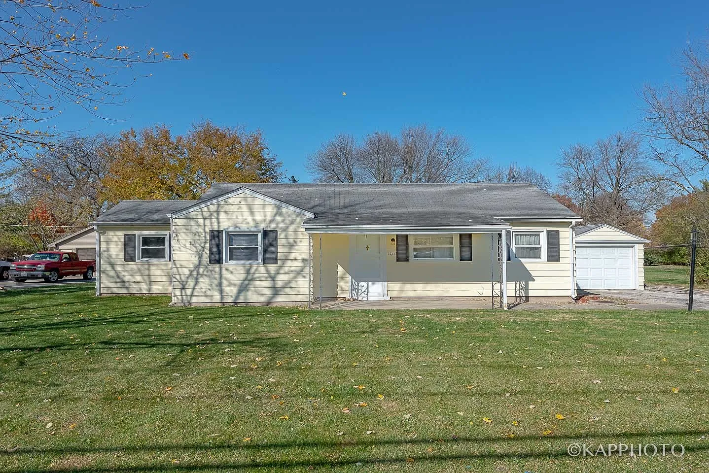 1526 W Plainfield Rd photo 1