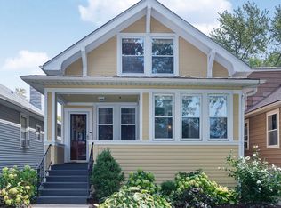 908 N Humphrey Ave, Oak Park, IL
