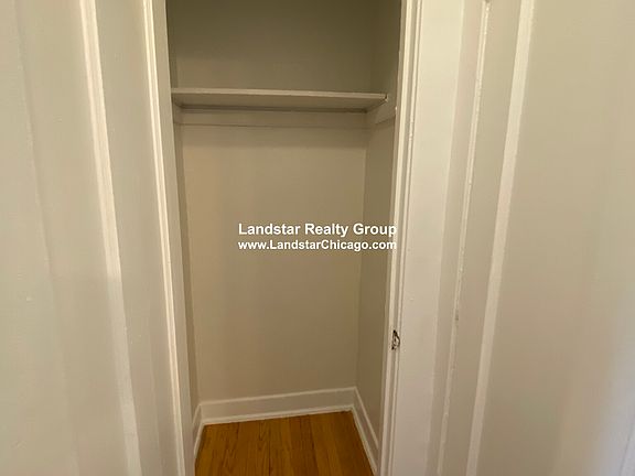 5th image of 4103 N Kedvale Ave #2W