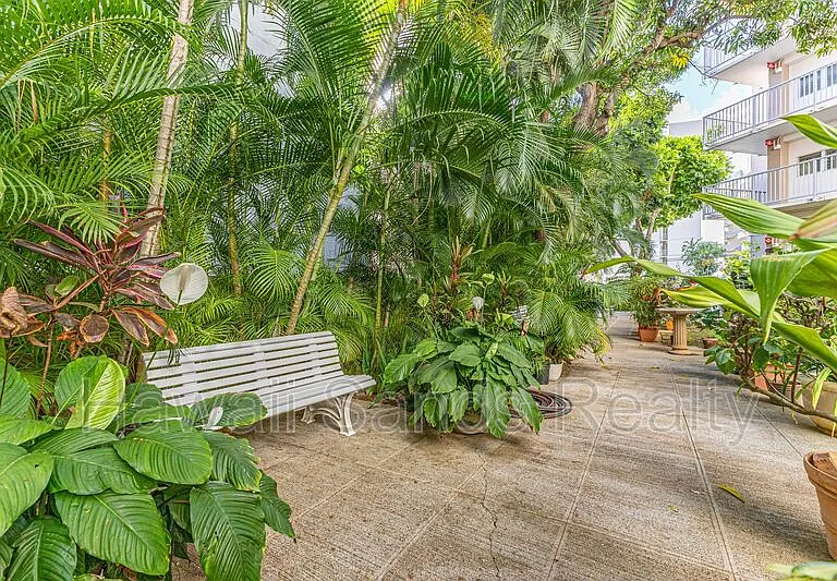 1617 Keeaumoku St #508 — Photo 20