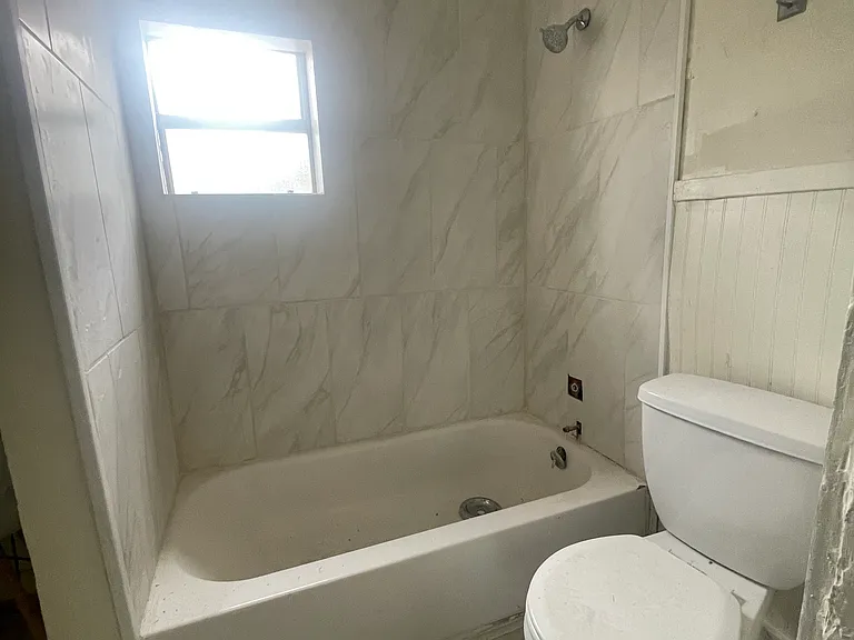 130 Klein — Photo 7