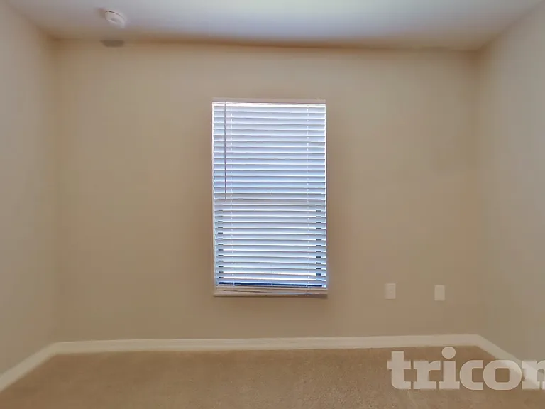 1744 Chatham Green Cir — Photo 11