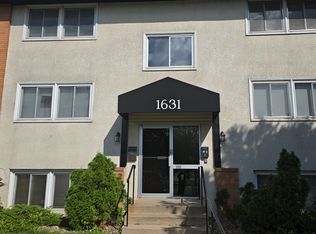 1631 Main St NE APT 204, Minneapolis, MN 55413