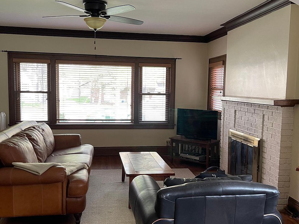 1st image of 3526 Pillsbury Ave