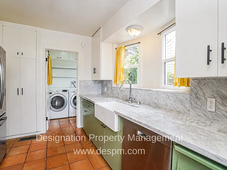 4223 Tracy St — Photo 13