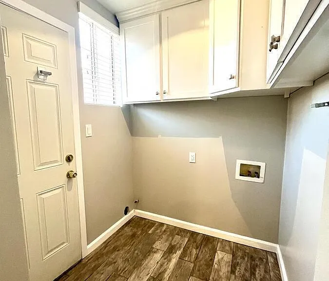 390 W Oliver St — Photo 12
