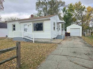 322 Pennsylvania Ave, Loves Park, IL 61111