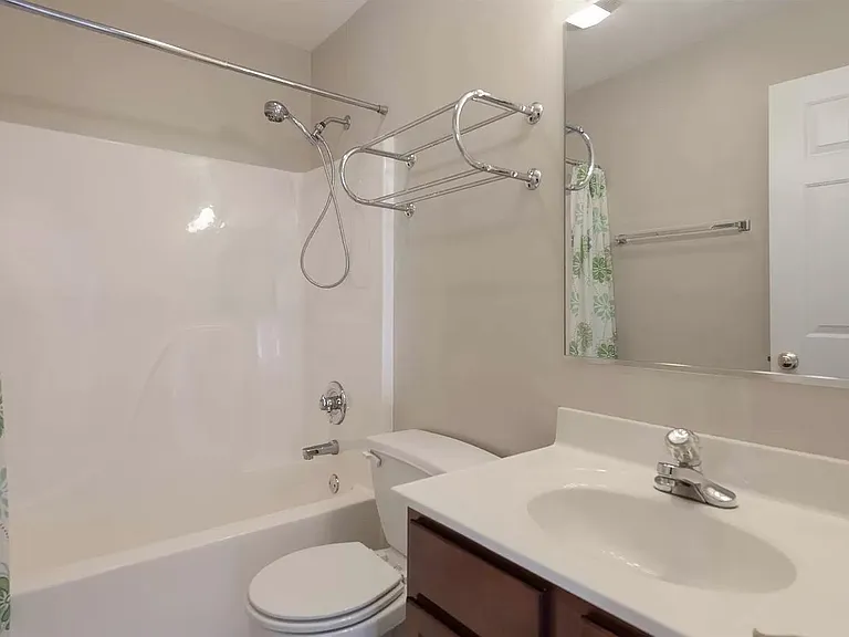 3816 S Claybridge Dr — Photo 25