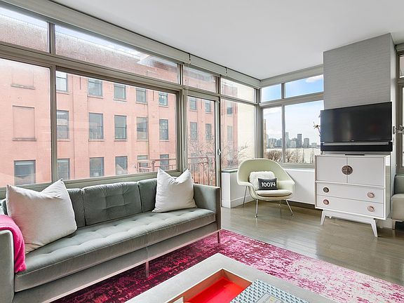 2nd image of 99 Jane St APT 5C