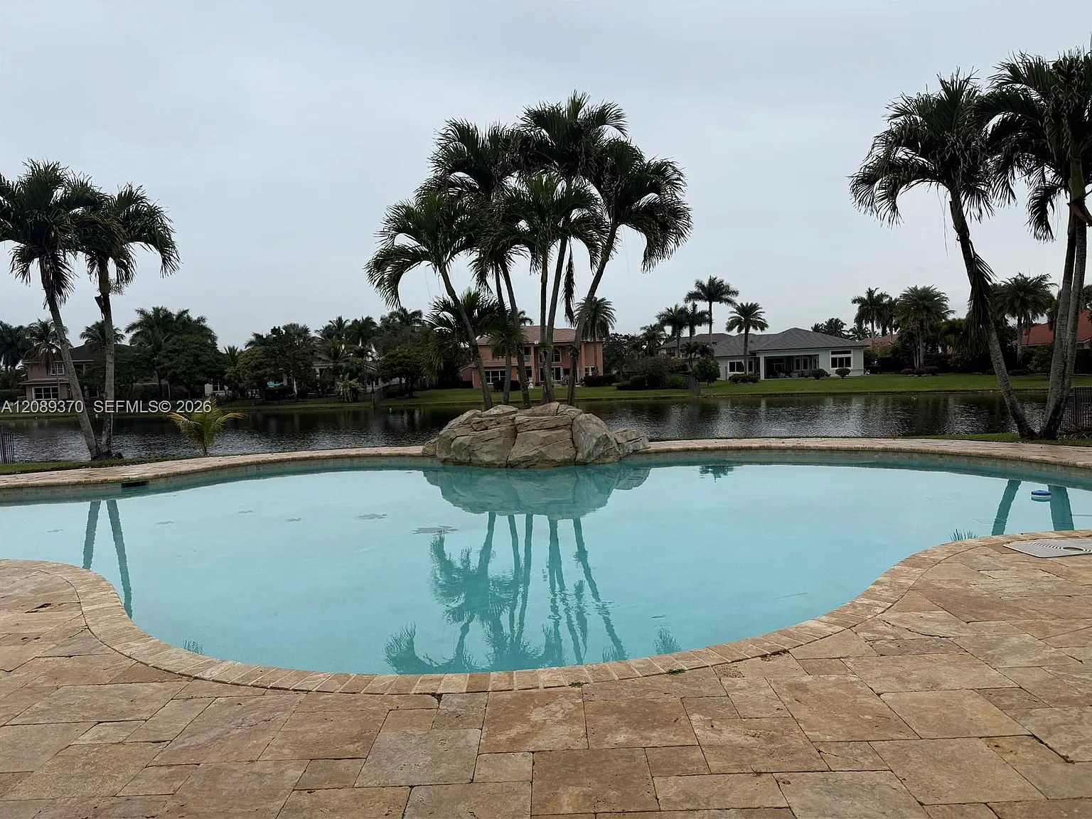 Riverstone — Photo 1
