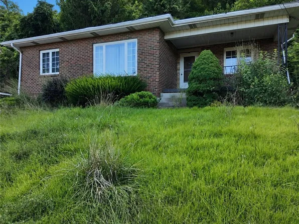 5121 Atchison Rd, Bellaire, OH 43906